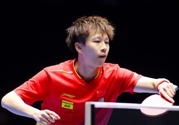 开云APP-包含Doinb在篮网比赛中晋级下一阶段，险胜引发热议！比赛高潮迭起的词条